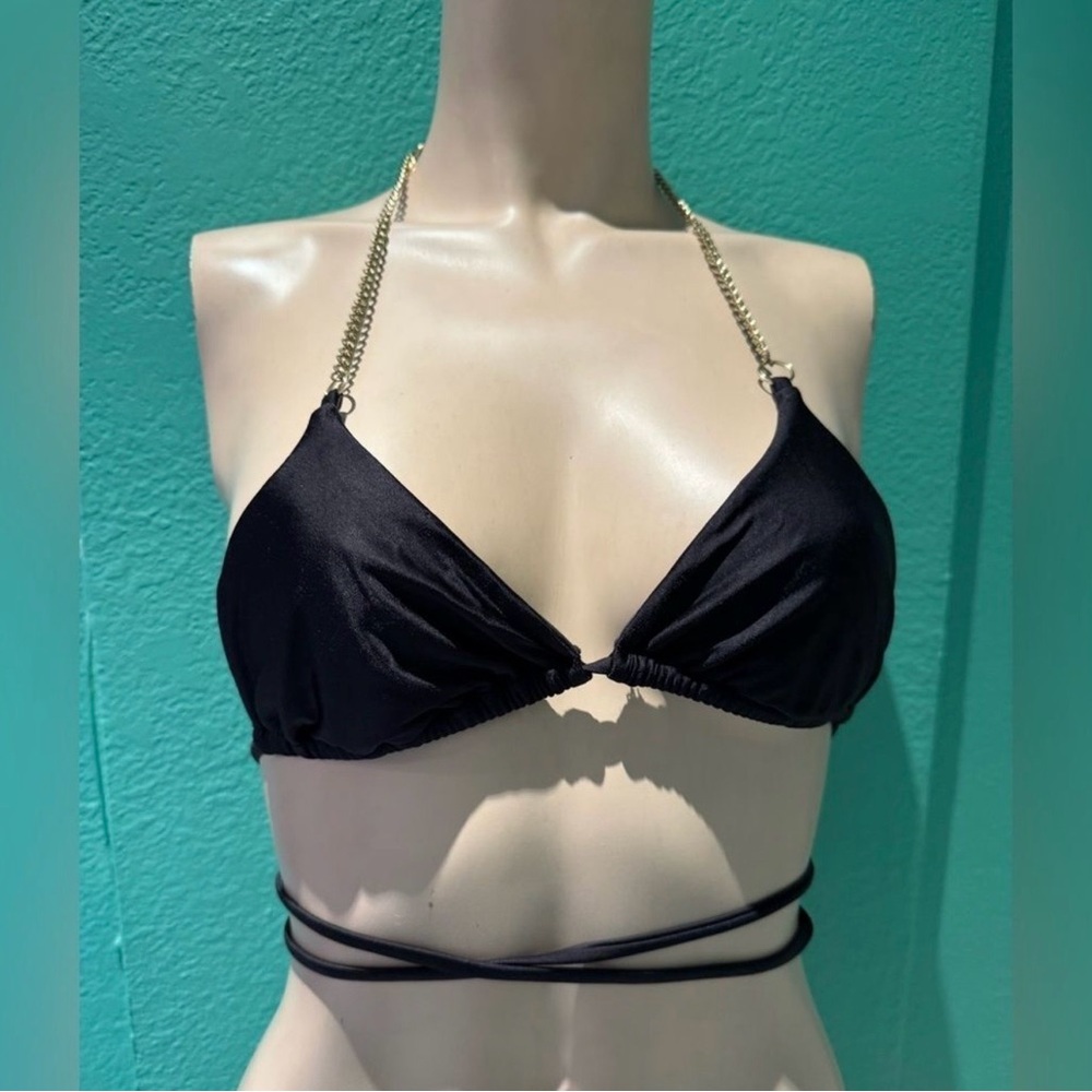 Beach Bunny Black Bikini Top